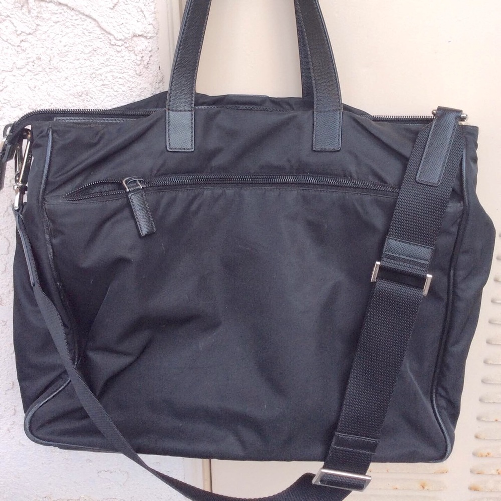 ❌SOLD❌ Prada Black Nylon Saffiano Laptop Tote Bag - Picture 2 of 10
